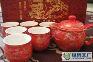 喜慶紅牡丹 頭雙層杯茶具，德化禮瓷中的功夫茶藝精品